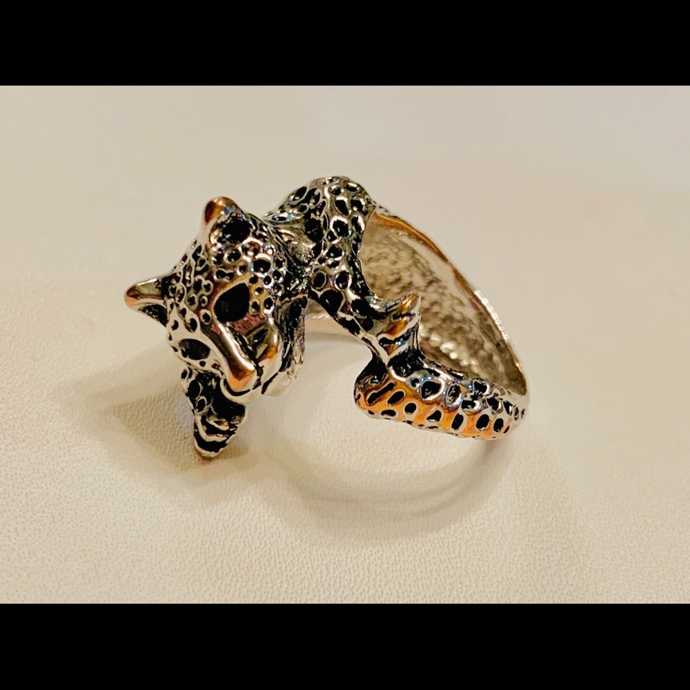 Jaguar Wrap Around Ring